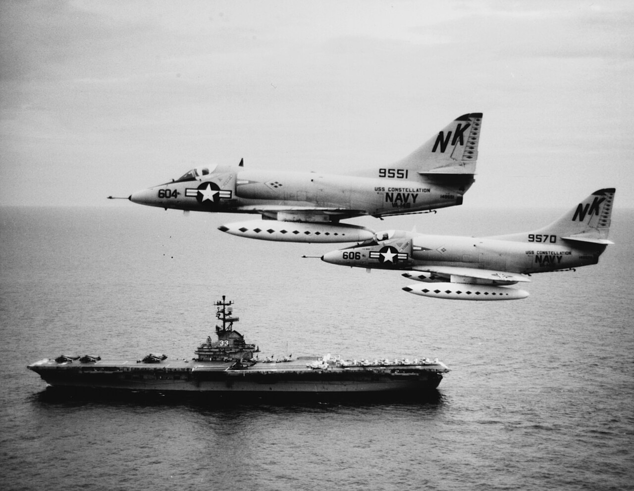 American navy planes flying in the South China Sea - 1964