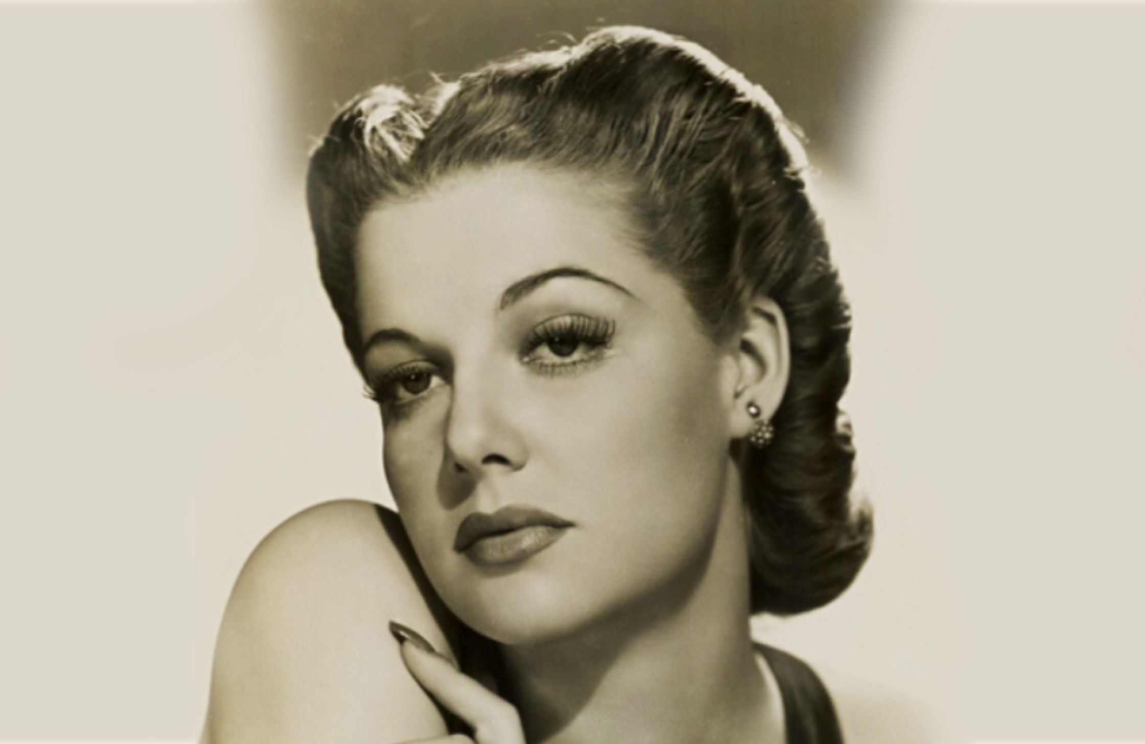 Portrait of American actress and singer Ann Sheridan