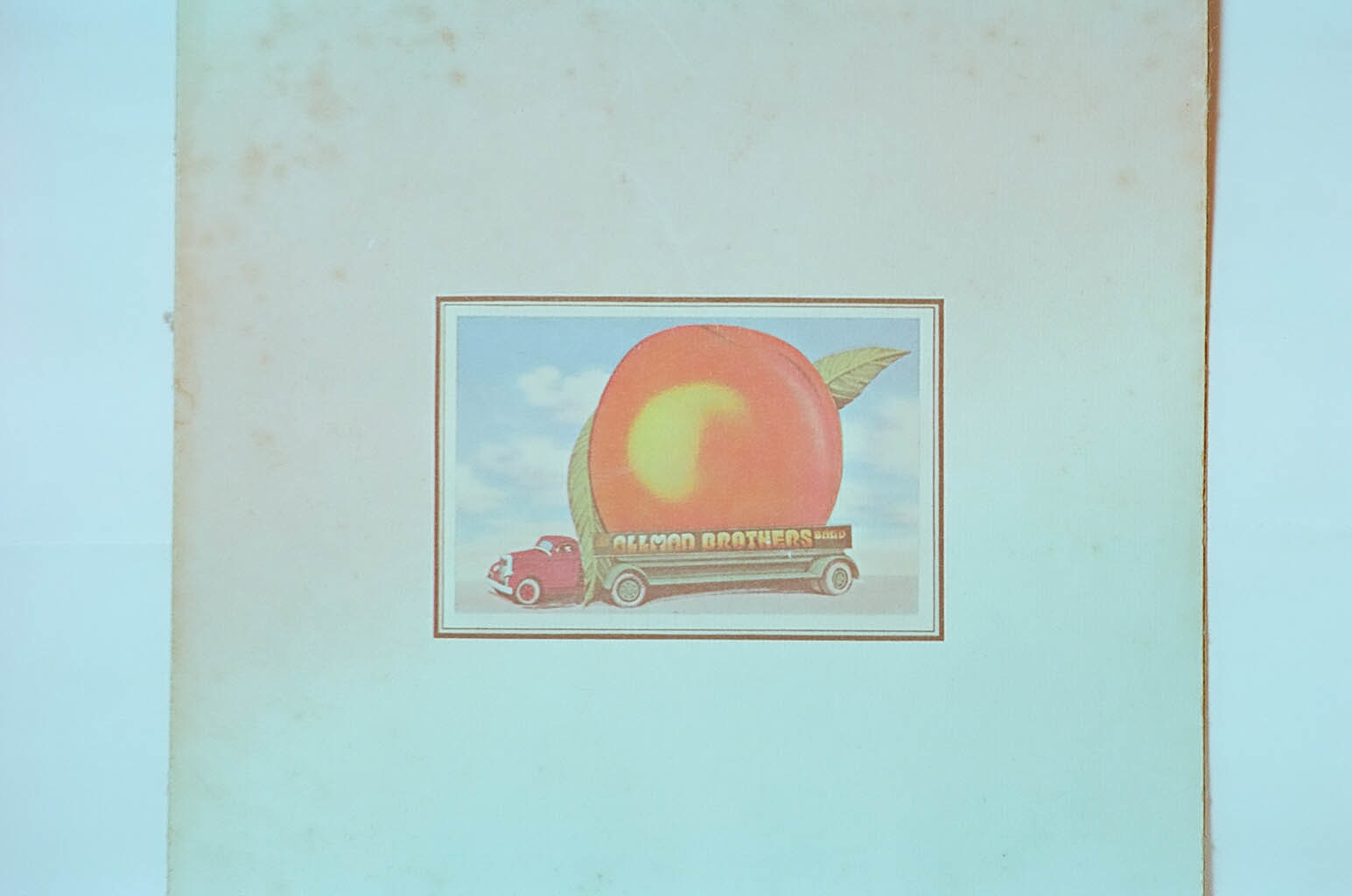 album Eat A Peach