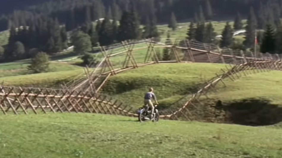 the great escape 1963 motorcycle scene