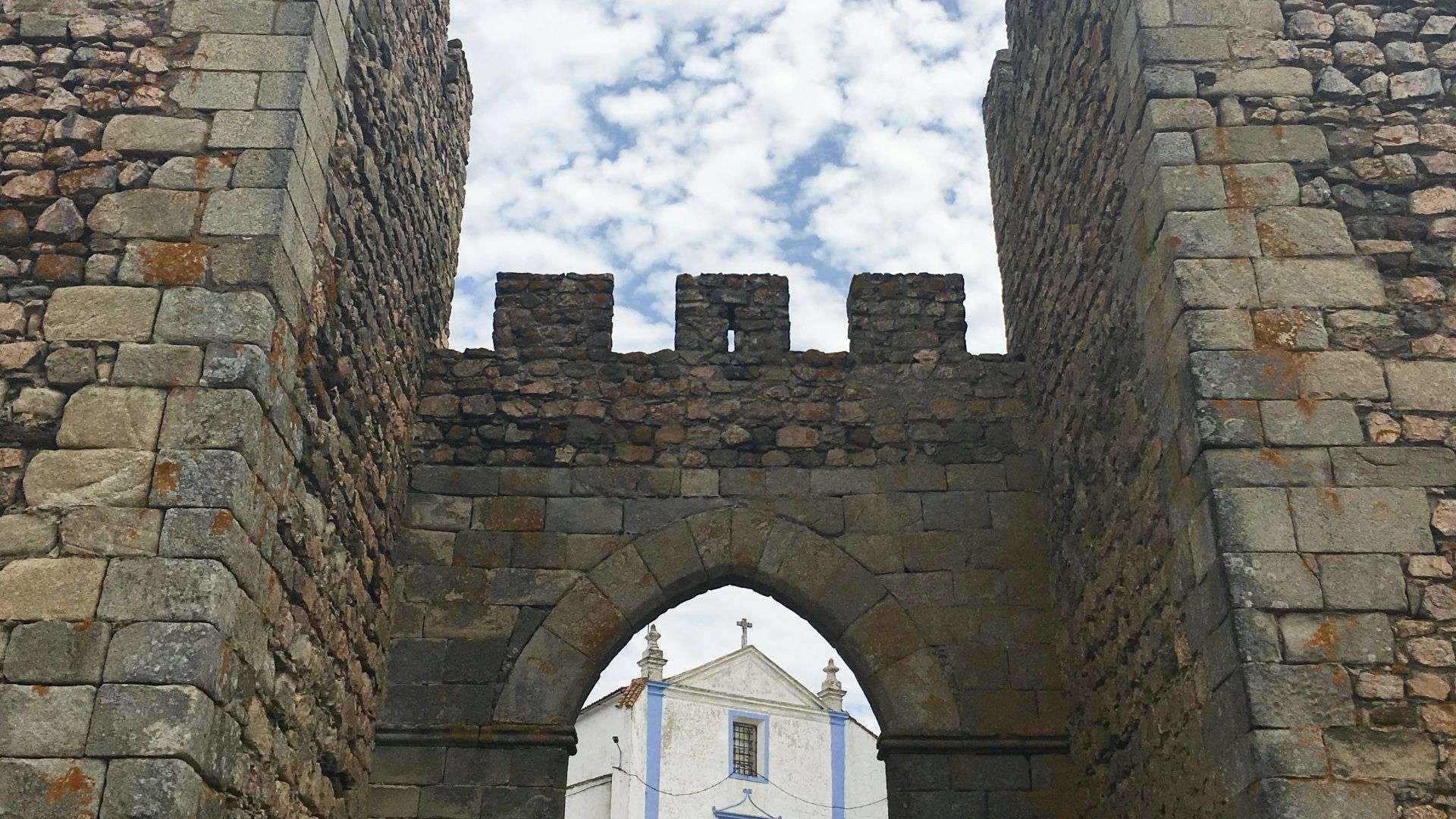 brown stone structure