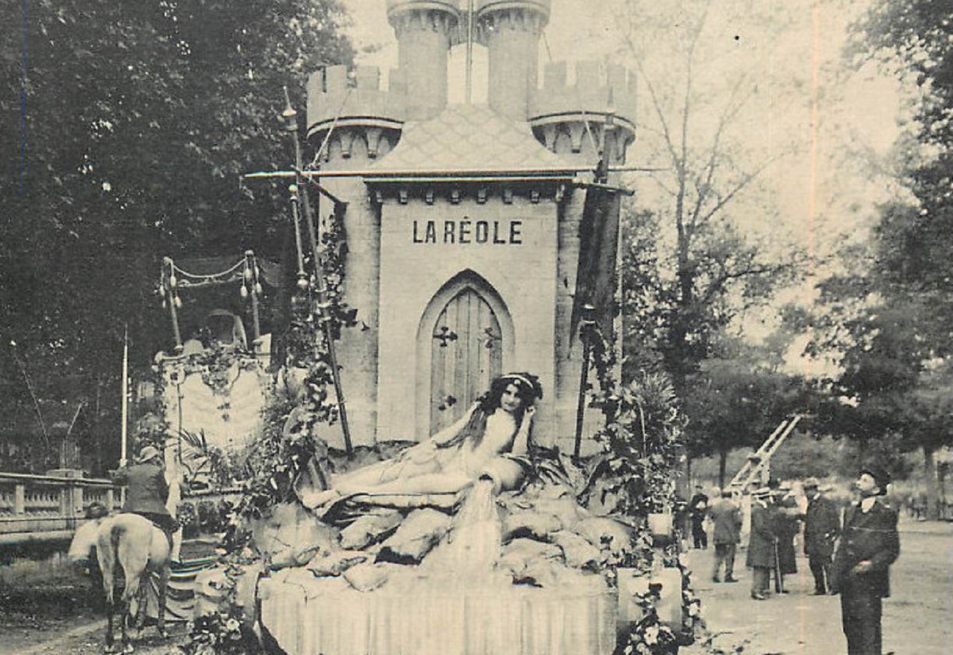 Procession, parade in France - 1909