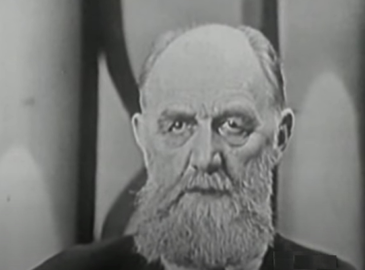 Screenshot of Peter Freuchen - from The $64,000 Question (Game Show)