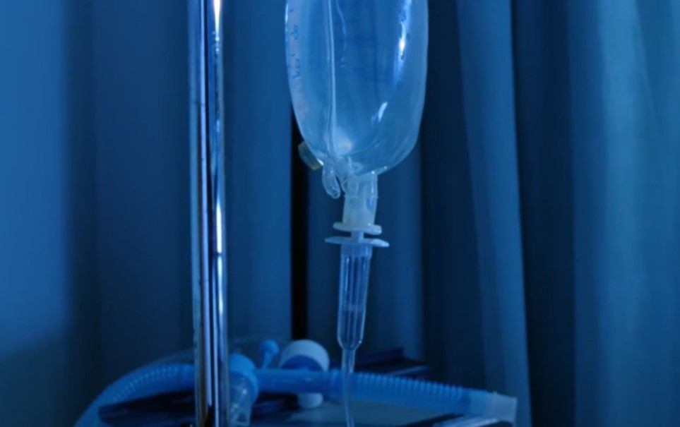 Glenn Close as  Sunny von Bulow in the movie in hospital 