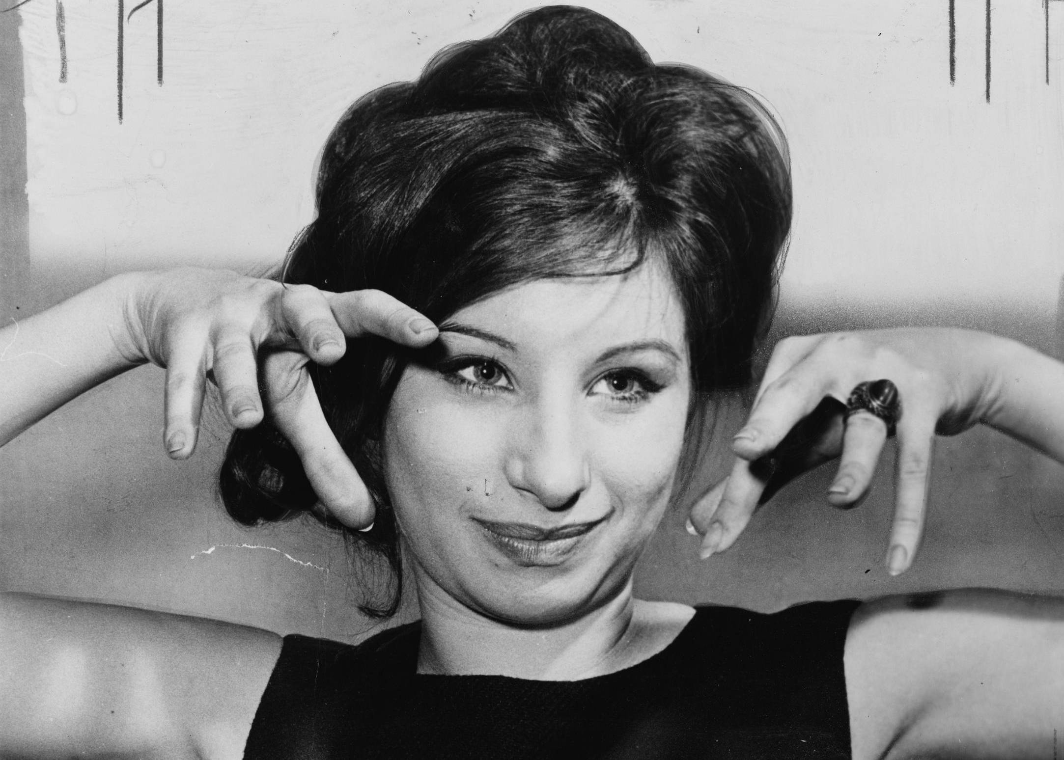 Barbra Streisand 1962  in black