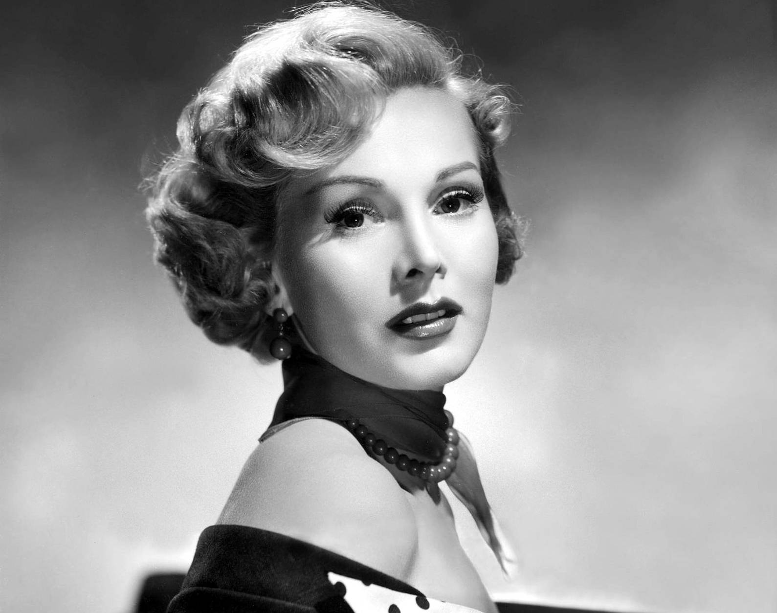 Zsa Zsa Gabor wearing spotted dress