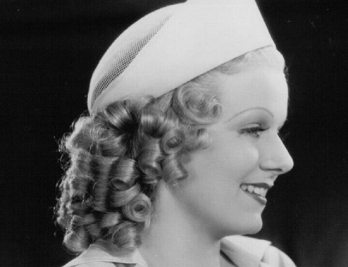 Jean Harlow and Spencer Tracy in the American film Riffraff - 1936.