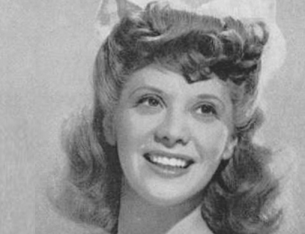 Dinah Shore in Billboard Music Yearbook - 1943