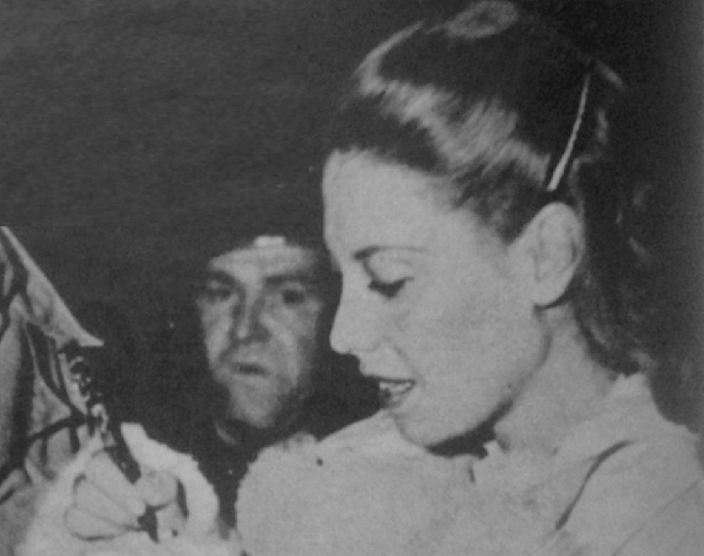 Dinah Shore At France - 1944