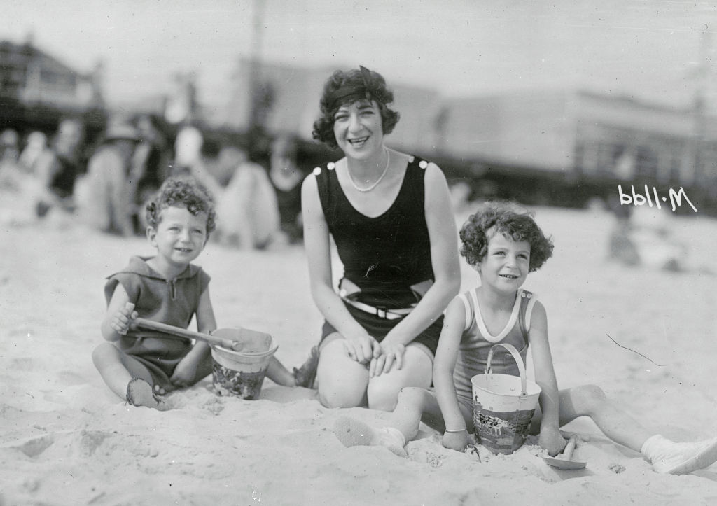 Actress Fanny Brice and Youngsters Posing on the Beach