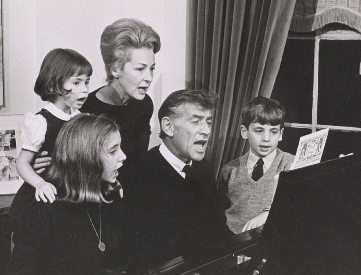 Leonard Bernstein with Family singing - 1965