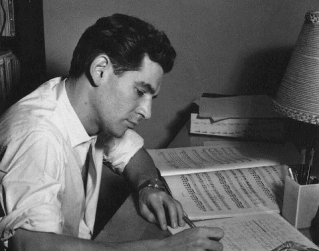Portrait of Leonard Bernstein in his apartment - 1946