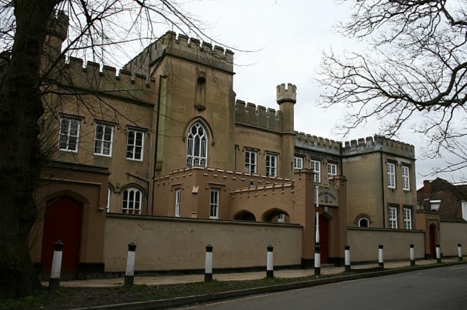 Ewell Castle School, Church Street