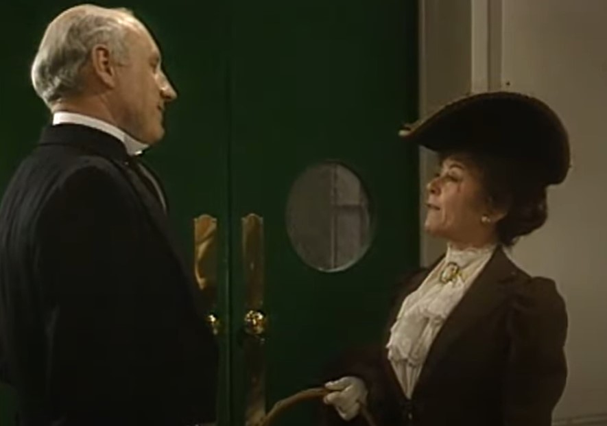 Dorothy Tutin as Margot Asquith