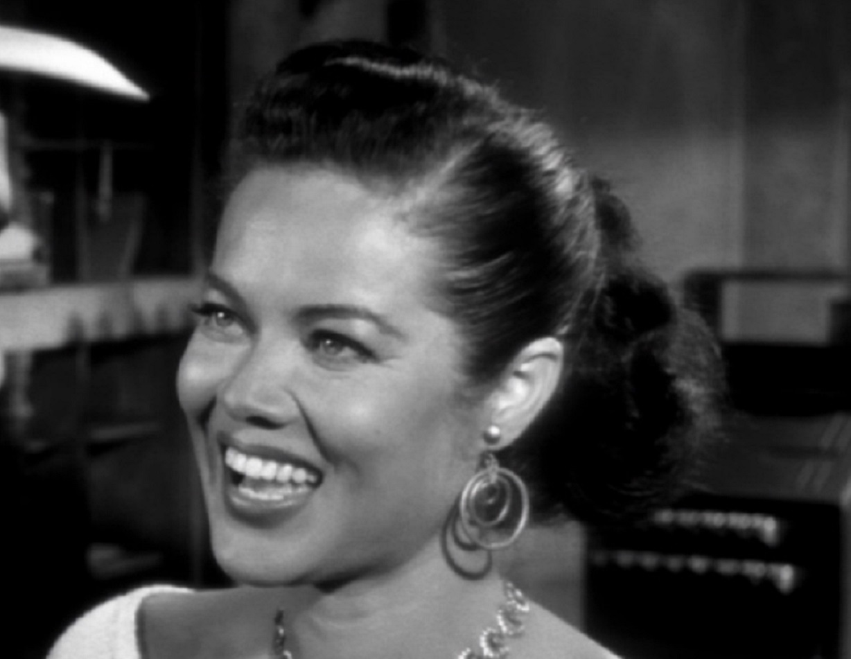 Dona Drake in Kansas City Confidential - 1952