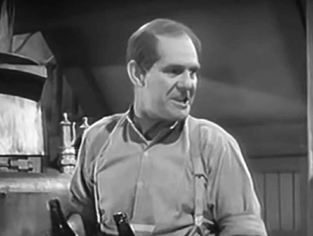 Screenshot of Will Hay looking at side  - from Where's That Fire? (1940)