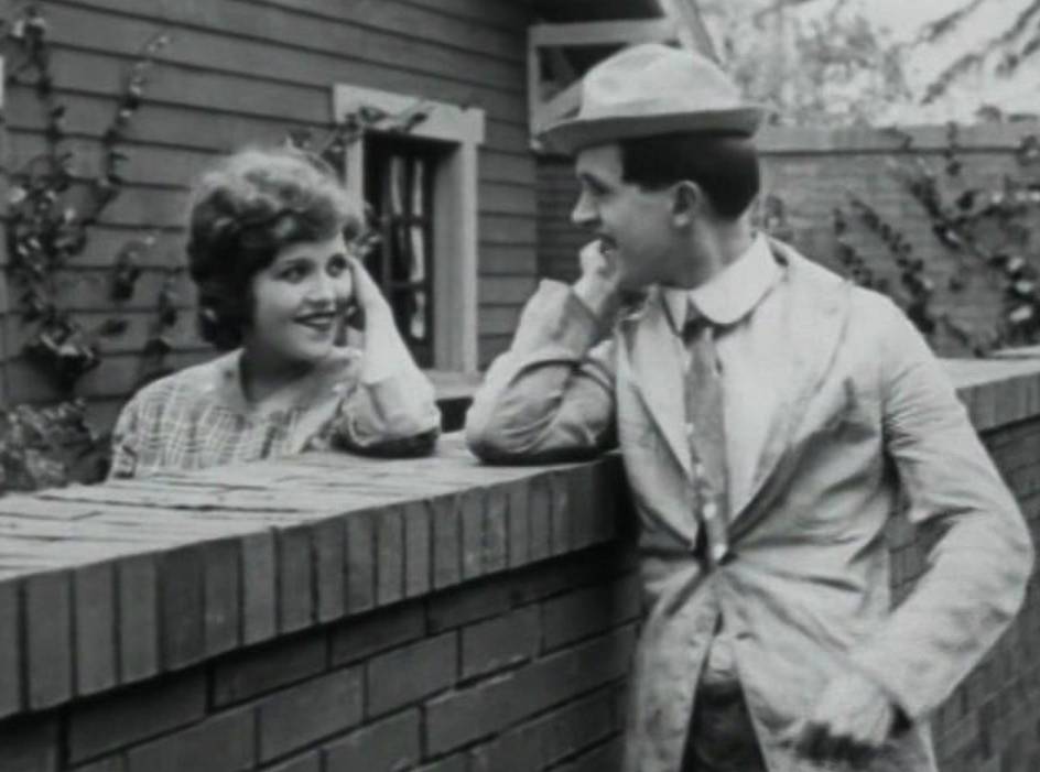 Mildred Reardon and Stan Laurel in Hustling for Health