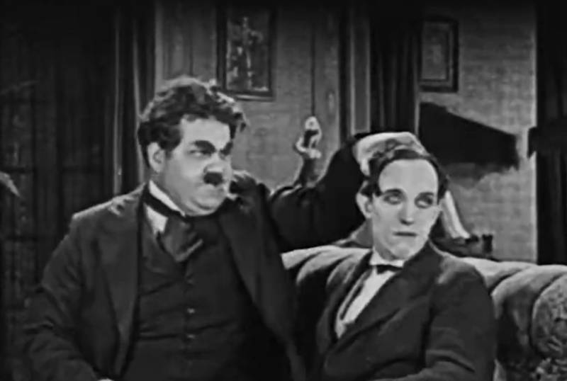 Laurel & Hardy in The Lucky Dog (1921)