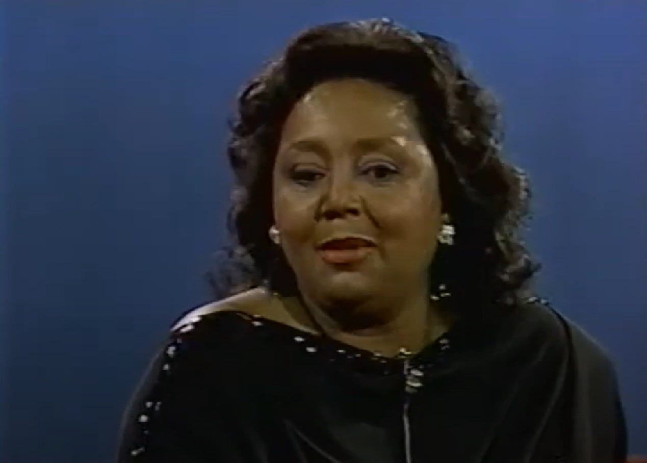 Screenshot of Joyce Bryant looking down - from The David Susskind Show - (1958–1987)
