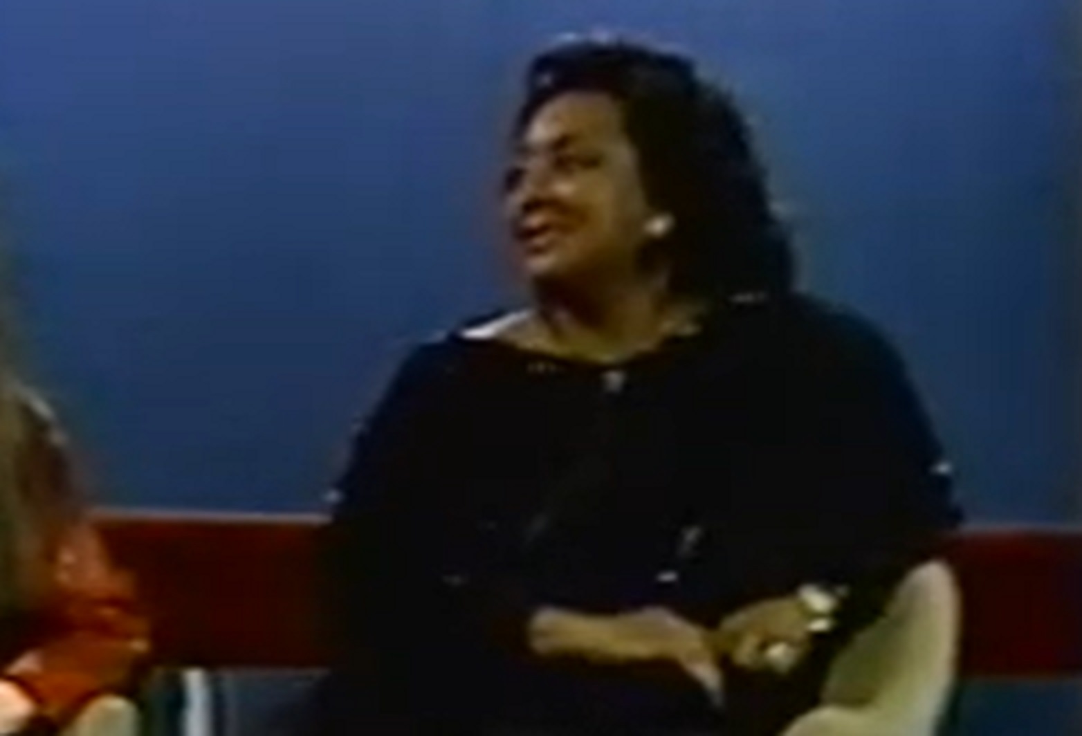 Screenshot of Joyce Bryant smiling - from The David Susskind Show - (1958–1987)