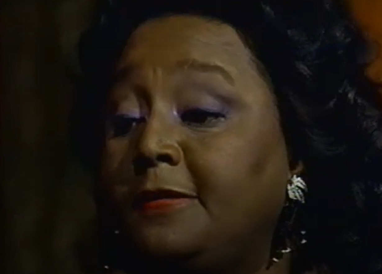 Screenshot of Joyce Bryant looking sad - from The David Susskind Show - (1958–1987)