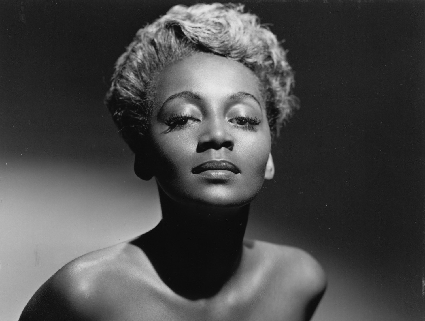 Joyce Bryant, studio portrait, United States, 1953.