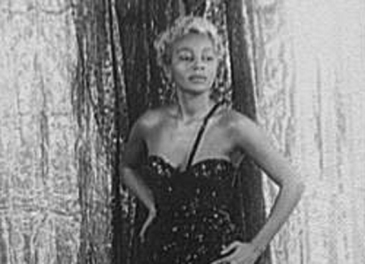Portrait Of Joyce Bryant Looking at side - 1953
