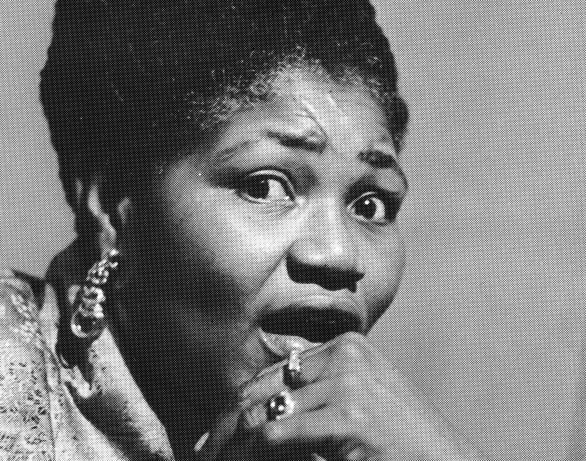 Photo of Big Mama Thornton wearing jewelry