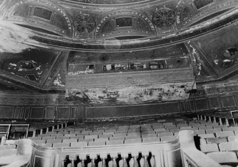 Loew's Victoria Theater,