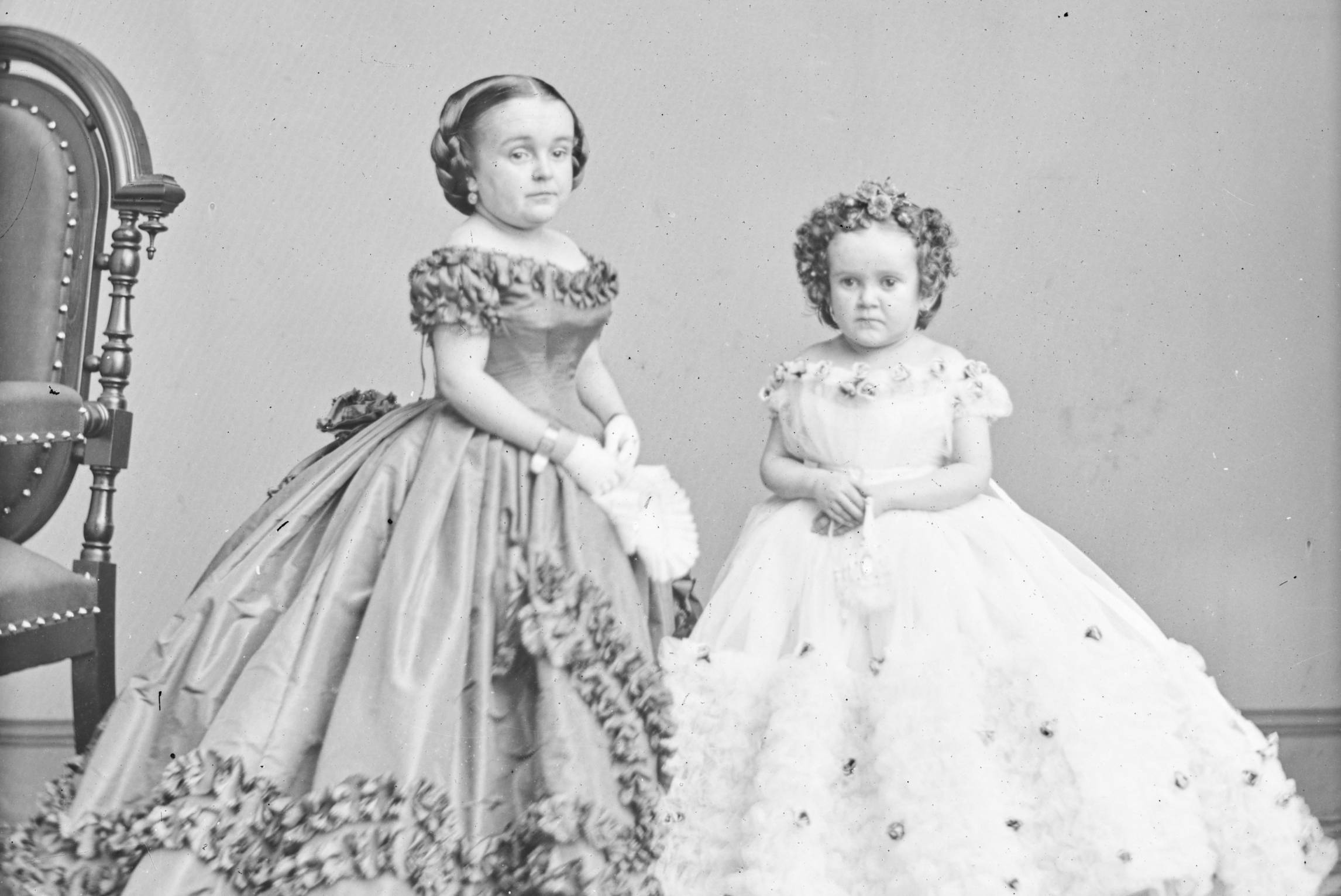 Lavinia Stratton and Minnie Warren in dresses
