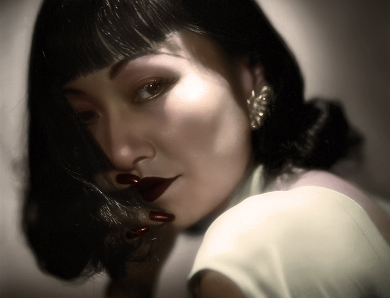 Anna May Wong - portrait