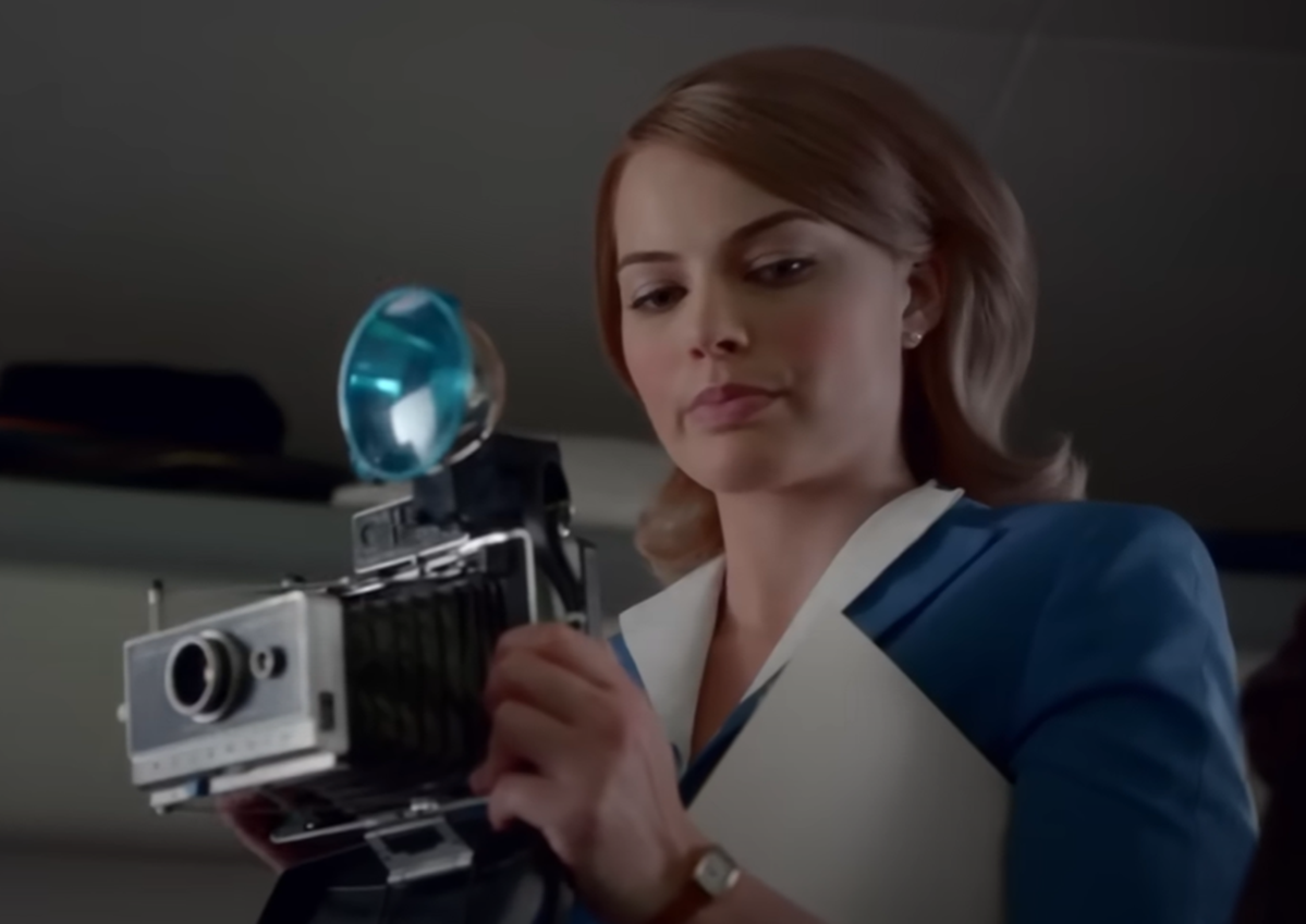 Screenshot of Margot Robbie from - Pan Am (2001/12)