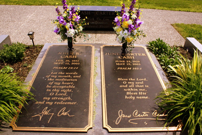 Burial site of Johnny Cash & June Carter Cash