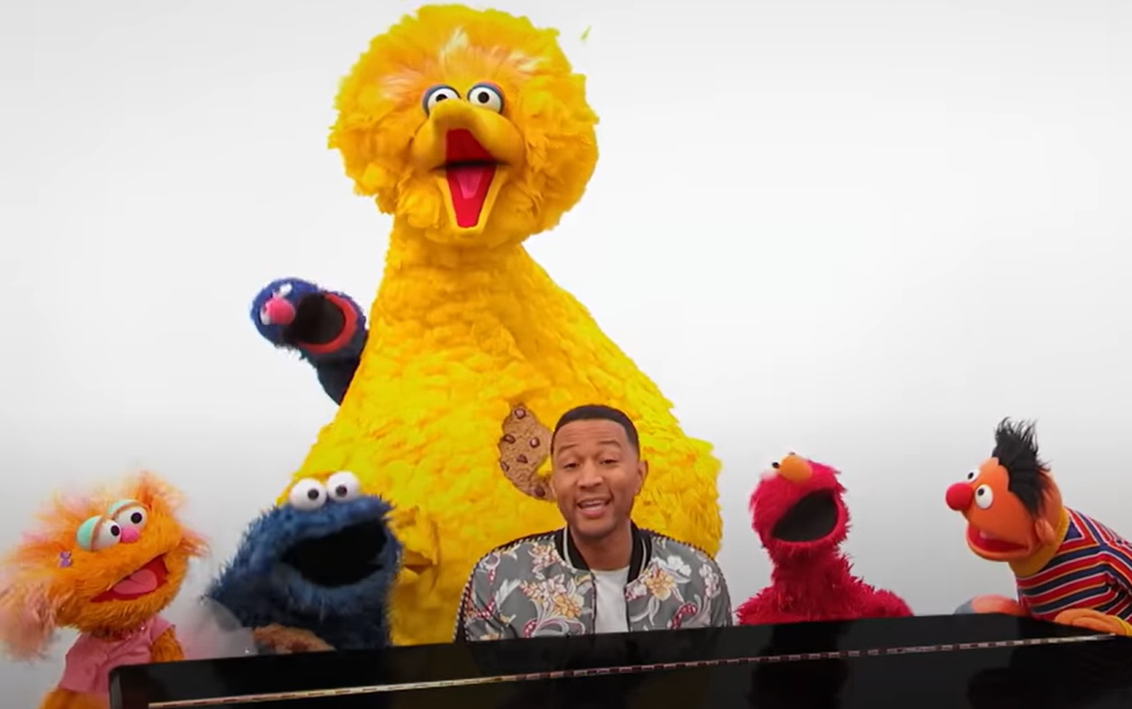 Screenshot from the American educational children's television series Sesame Street (1969-)