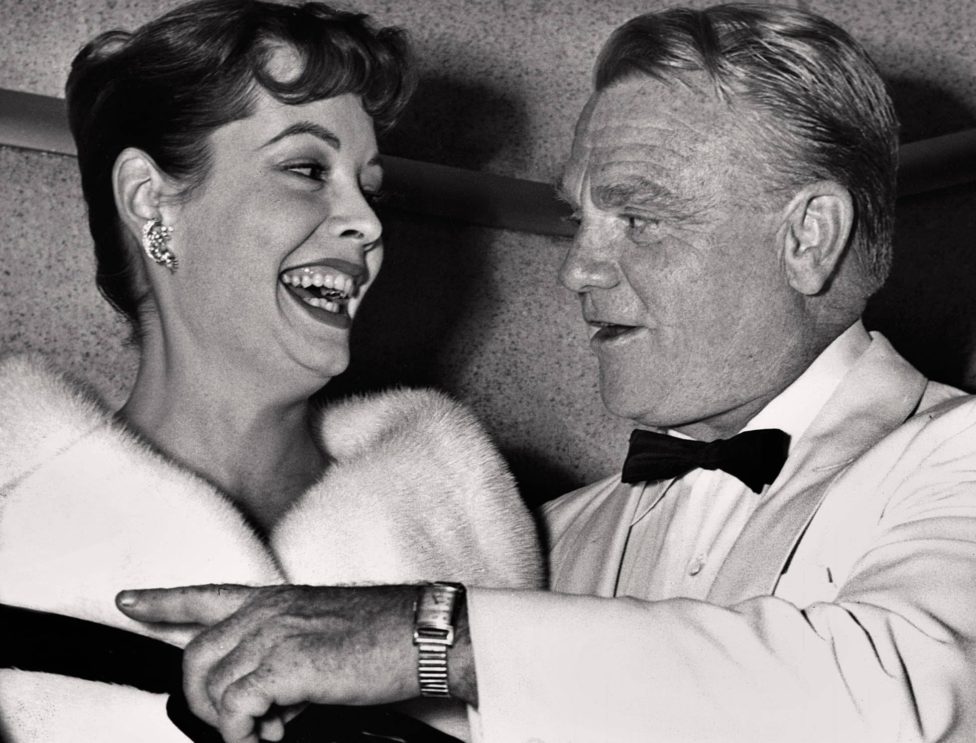 Jane Greer at premiere in fur coat