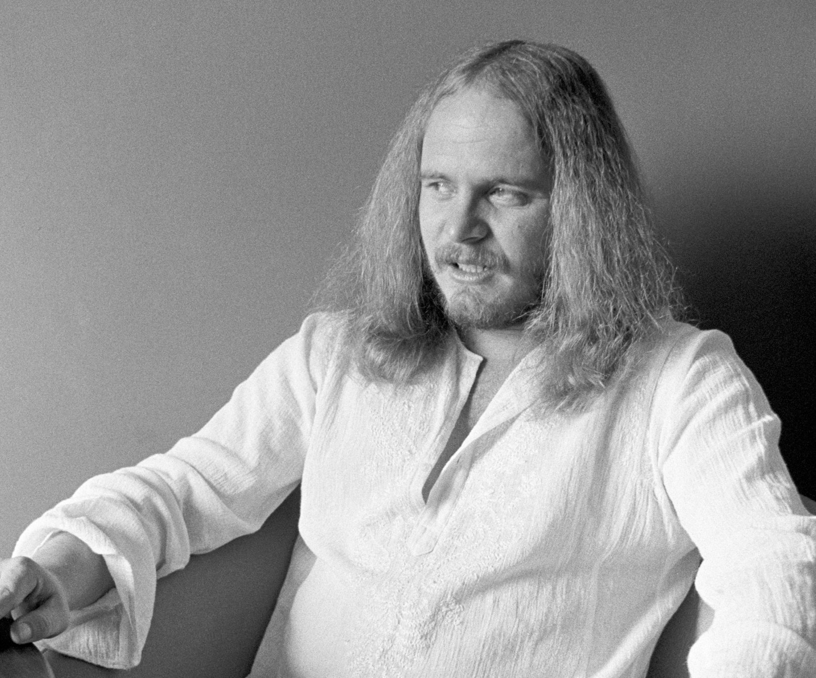 Portrait Photo of Singer and songwriter Ronnie Van Zant of Lynyrd Skynyrd