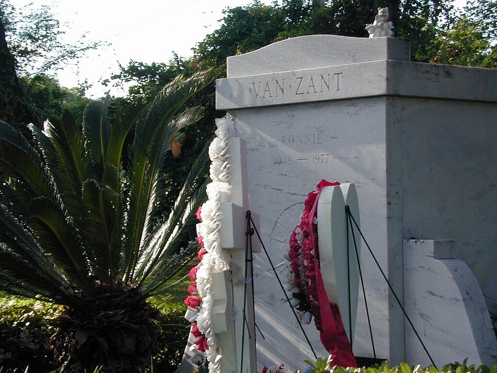 Ronnie Van Zant Mausoleum, Orange Park, Florida