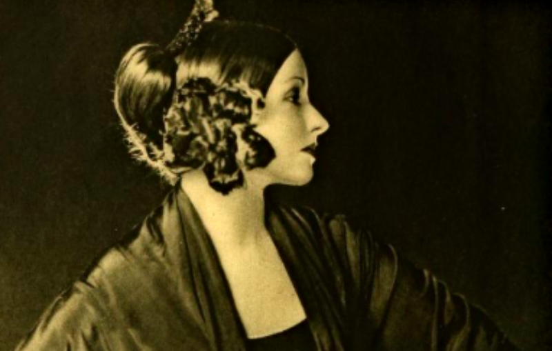 Natacha Rambova in a magazine