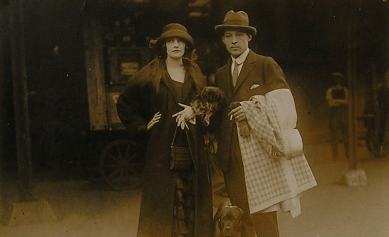 Rudolph Valentino and Natacha Rambova outdoors