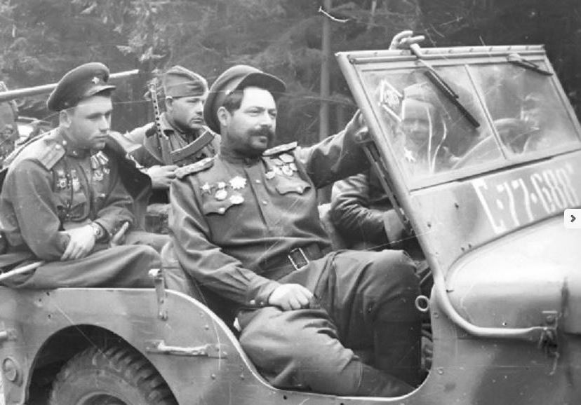 Motorized units of the Soviet 1st Guards Tank Army during Operation Berlin