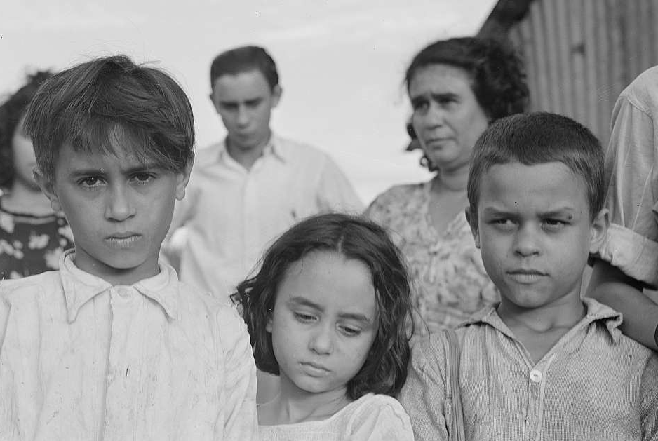 Group of children during the Great Depression