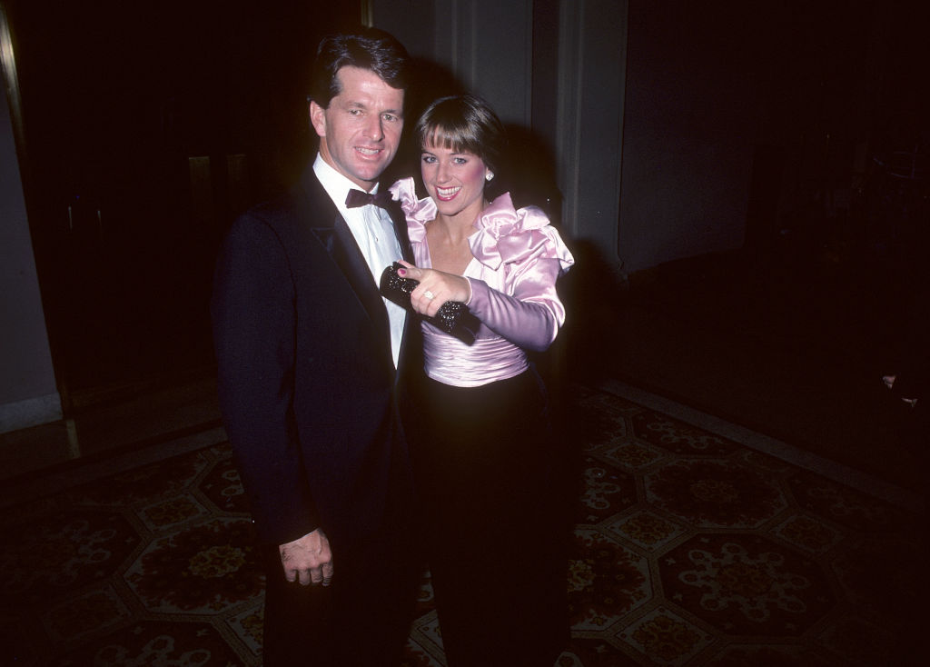 Figure skater Dorothy Hamill and boyfriend Kenneth Forsythe