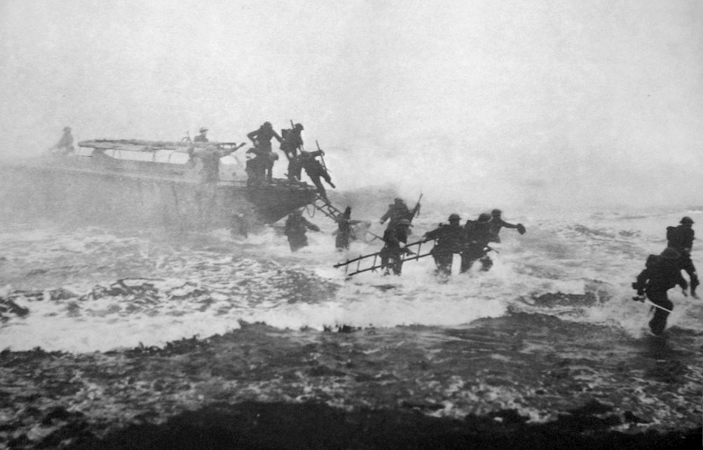 A soldier Jack Churchill in the water