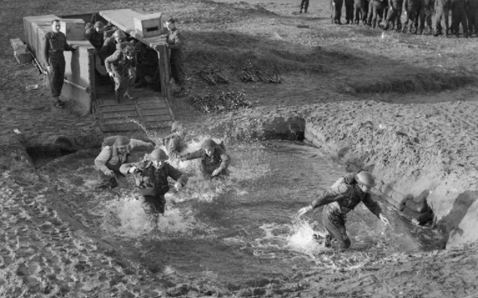 British Commandos practicing assault tactics