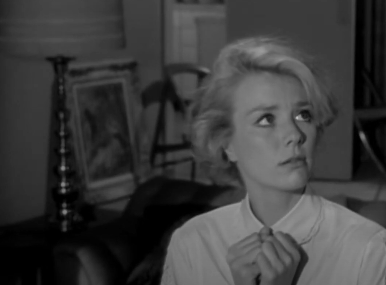 Inger Stevens as  Sarah Crandall
