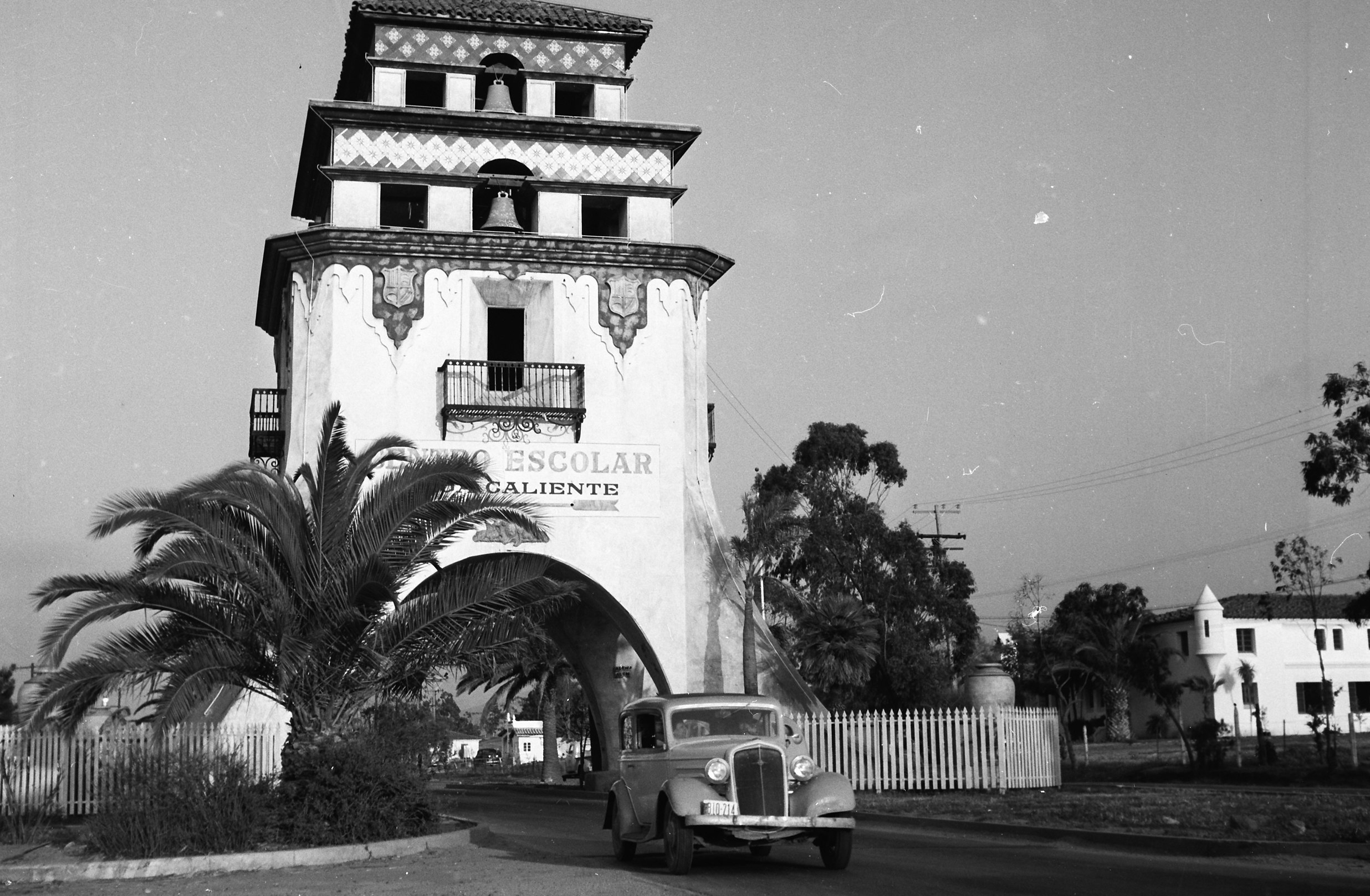 Agua Caliente Tower, Tijuana 1951