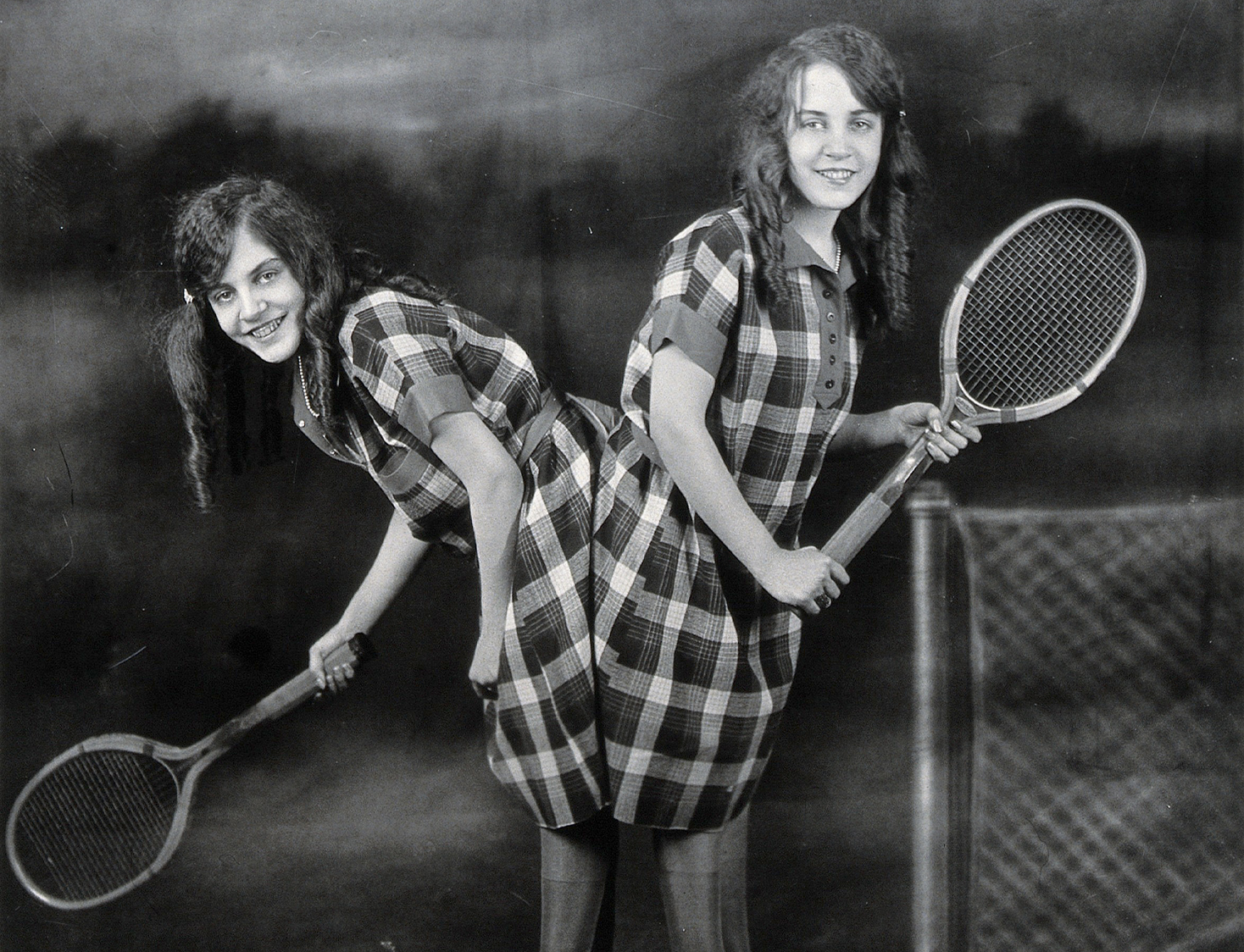 Daisy And Violet Hilton Single