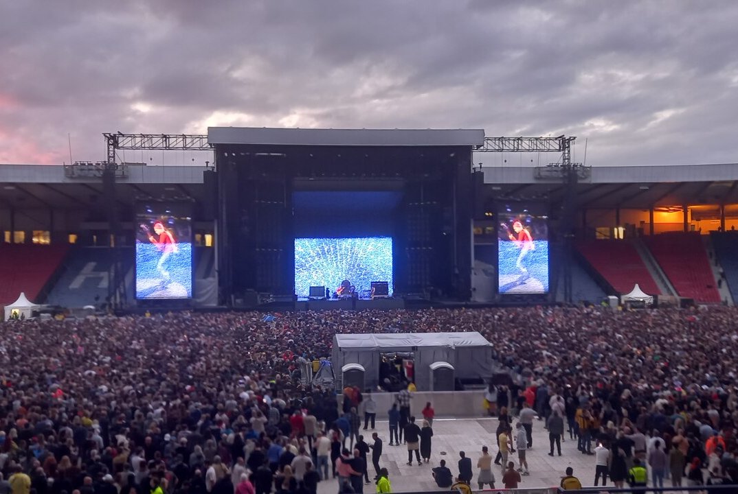 Red Hot Chili Peppers on stage