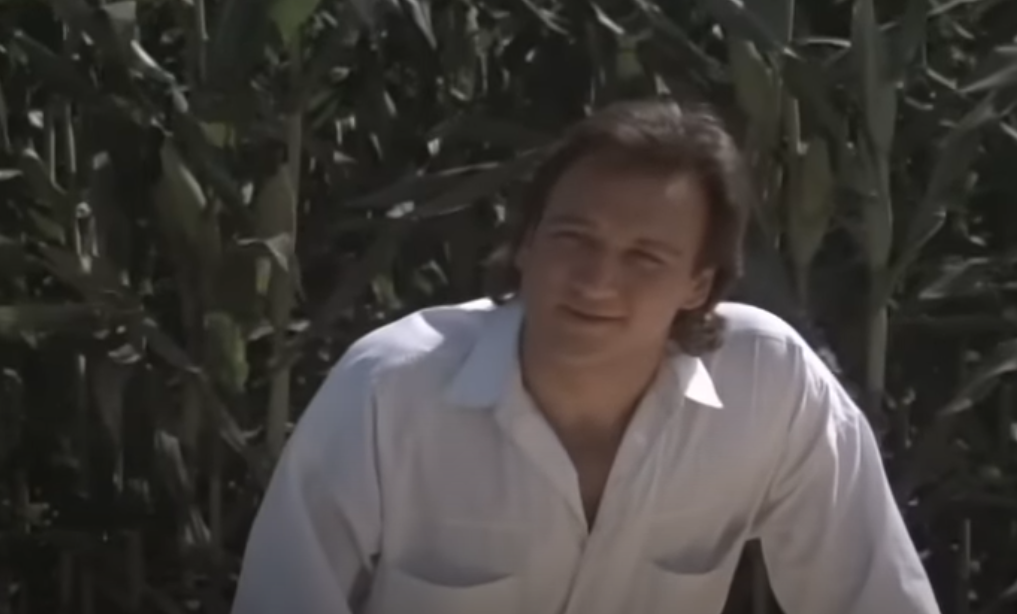 A screenshot of the movie Real Men