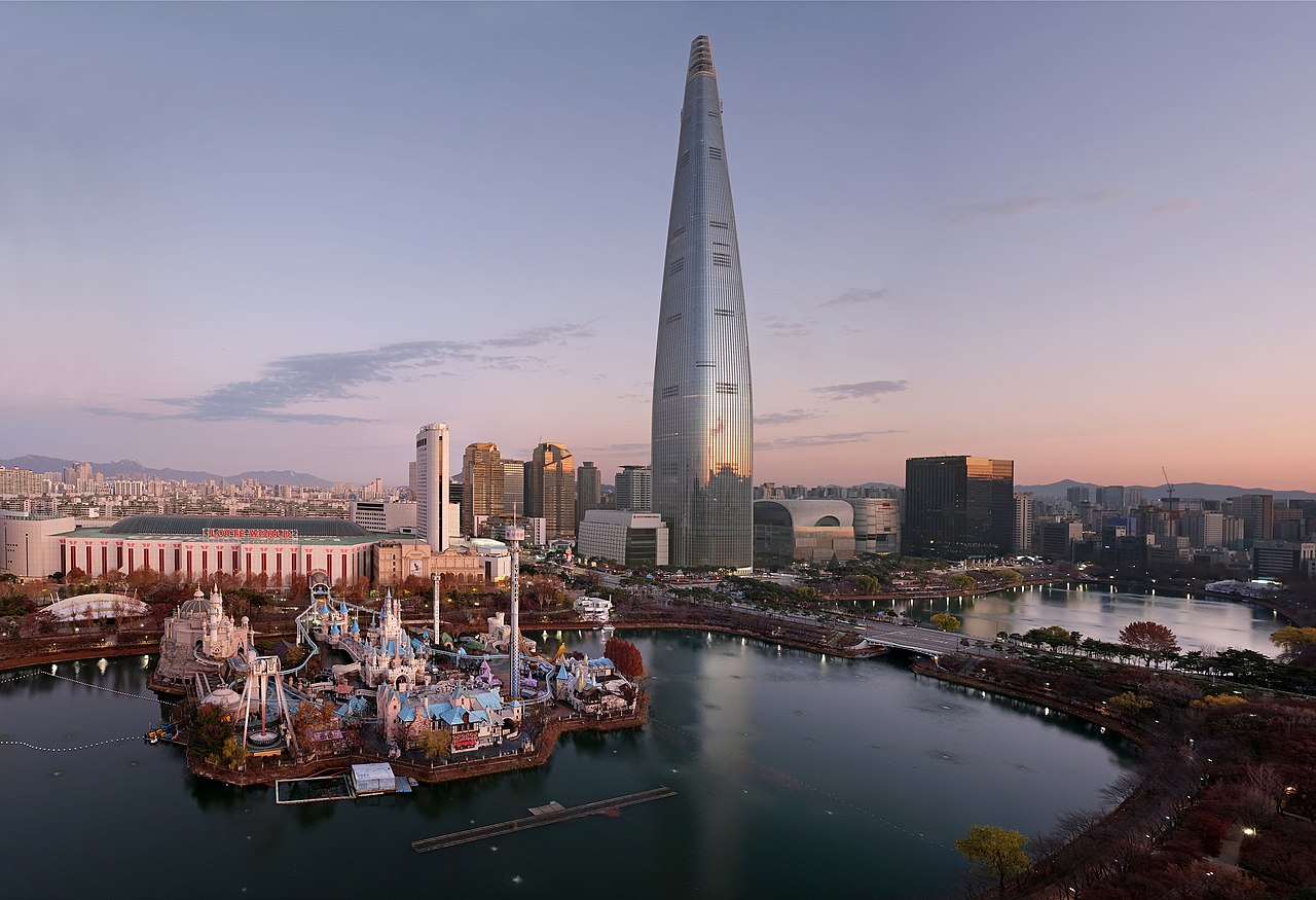 Lotte World, Seoul - 2022